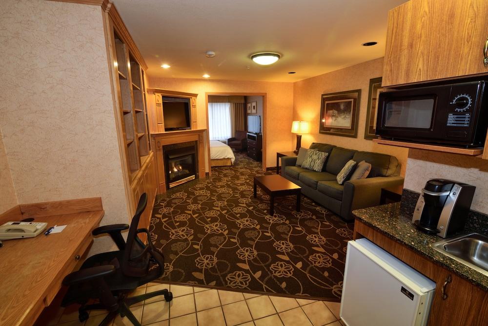 Holiday Inn Express Hotel & Suites Idaho Falls By Ihg Exterior photo
