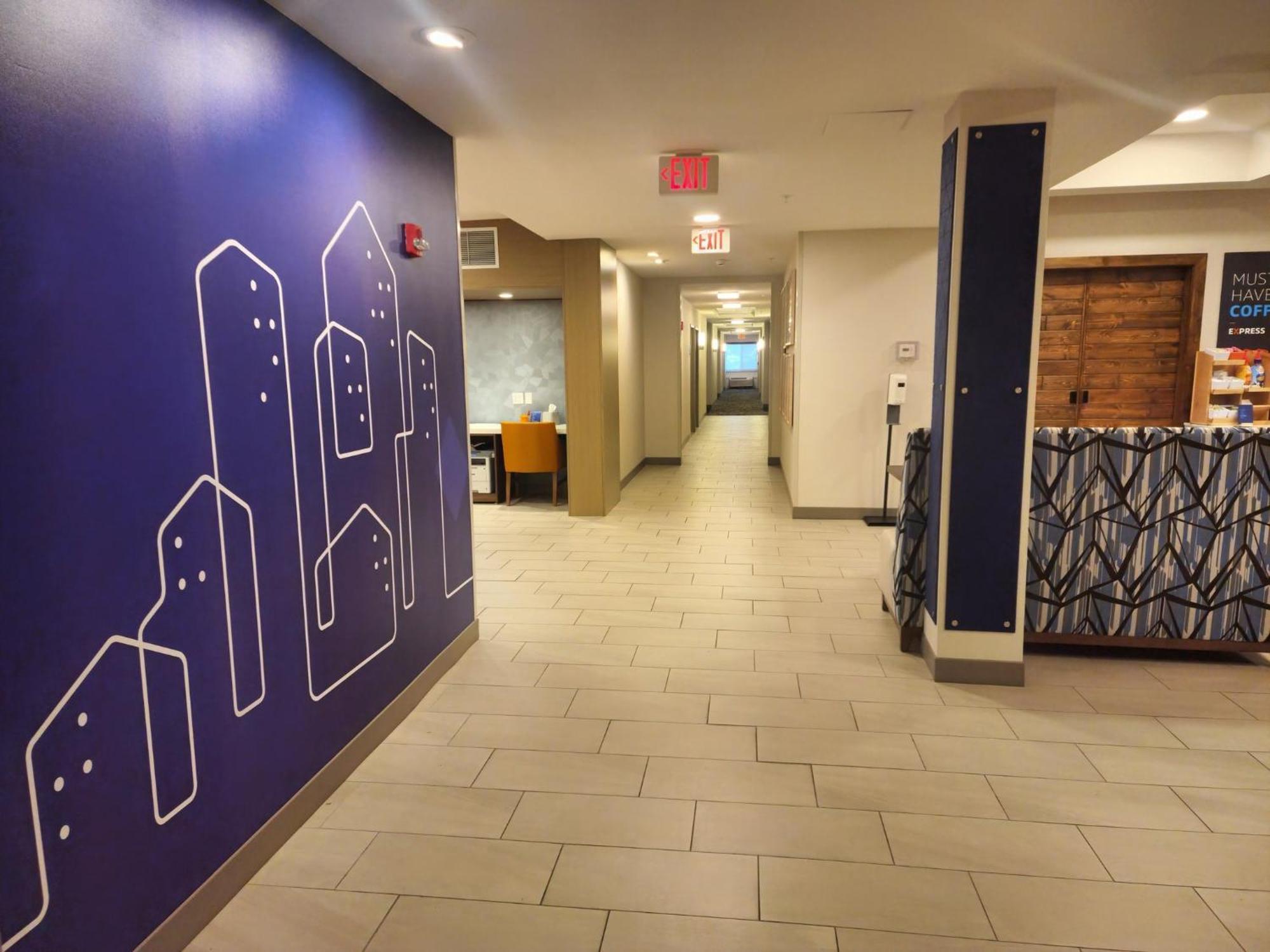 Holiday Inn Express Hotel & Suites Idaho Falls By Ihg Exterior photo