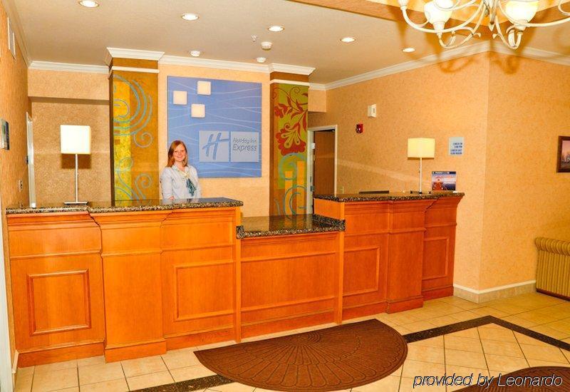 Holiday Inn Express Hotel & Suites Idaho Falls By Ihg Exterior photo